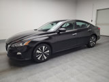 Used 2021 Nissan Altima 2.5 SV image 2