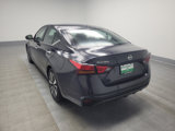 Used 2022 Nissan Altima 2.5 SV image 5