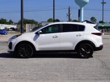 Used 2022 Kia Sportage LX w/ LX FWD Value Edition Package image 2