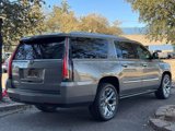 Used 2019 Cadillac Escalade ESV Premium Luxury image 2