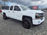 Used 2018 Chevrolet Silverado 1500 LT w/ Redline Edition image 2