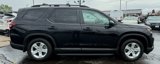 Used 2023 Honda Pilot LX image 4