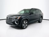 Used 2024 Volkswagen Atlas SE image 3