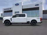 New 2025 Ford F250 4x4 Crew Cab Super Duty image 4