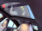 Used 2015 Tesla Model S 70D image 4