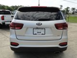 Used 2019 Kia Sorento FWD image 4