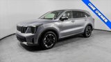 Used 2024 Kia Sorento S image 2