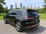 Used 2022 Jeep Grand Cherokee Limited image 5