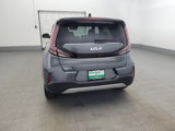 Used 2023 Kia Soul LX image 6