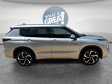 New 2025 Mitsubishi Outlander SEL image 2