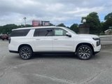 New 2025 Chevrolet Suburban High Country image 2