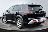 New 2025 Nissan Pathfinder SL image 3
