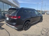 Used 2024 Volkswagen Atlas Peak Edition SEL image 5