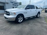 Used 2016 RAM 1500 Classic SLT image 2