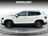 Used 2022 Volkswagen Taos SE image 3