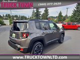Used 2017 Jeep Renegade Trailhawk image 3