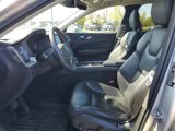 Used 2018 Volvo XC60 T6 Momentum w/ Convenience Package image 5