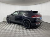 New 2025 Volkswagen Atlas Cross Sport SE image 5