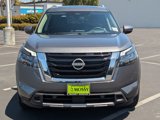 New 2025 Nissan Pathfinder Platinum image 2