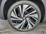 New 2025 Volkswagen ID.4 Pro S Plus image 3