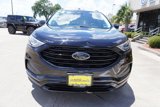 Used 2024 Ford Edge SE w/ Black Appearance Package image 2