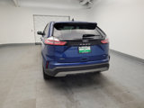 Used 2023 Ford Edge SEL image 6