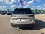 Used 2022 Jeep Grand Cherokee Trailhawk w/ Luxury Tech Group III image 6