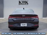 Used 2023 Hyundai Elantra Limited image 5
