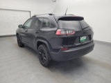 Used 2023 Jeep Cherokee Altitude Lux image 5
