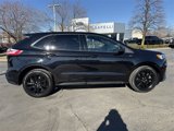 Used 2023 Ford Edge ST-Line image 2
