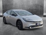 Used 2024 Toyota Prius Prime SE image 3