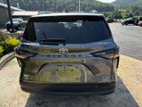 Used 2024 Toyota Sienna LE image 6