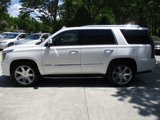 Used 2017 Cadillac Escalade Luxury image 2