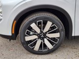 New 2025 Mitsubishi Outlander SE image 5