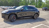 New 2025 Maserati Grecale GT image 4