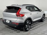 Certified 2024 Volvo XC40 B5 Ultimate image 5