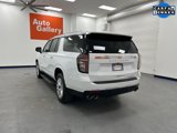 Used 2023 Chevrolet Suburban Premier image 4