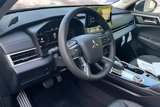 New 2025 Mitsubishi Outlander SEL image 6