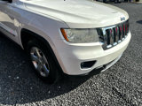Used 2011 Jeep Grand Cherokee Limited w/ Trailer Tow Group IV image 5
