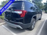 Used 2023 GMC Acadia SLT w/ Preferred Package image 4