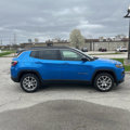 Used 2025 Jeep Compass Limited image 5