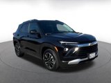 Used 2024 Chevrolet TrailBlazer LT w/ Driver Confidence Package image 3