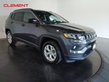 Used 2024 Jeep Compass Latitude image 3