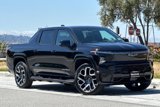 New 2025 Chevrolet Silverado EV RST image 2