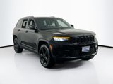 Used 2022 Jeep Grand Cherokee Altitude image 3