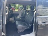 Used 2020 Chrysler Pacifica Touring-L image 4