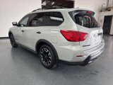 Used 2020 Nissan Pathfinder SL image 6