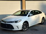Used 2016 Toyota Avalon XLE Premium image 2