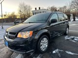 Used 2018 Dodge Grand Caravan SE w/ UConnect Hands-Free Group image 3