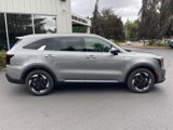New 2025 Kia Sorento EX image 3